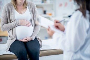 Ciąża na okresie próbnym - jakie będą konsekwencje?